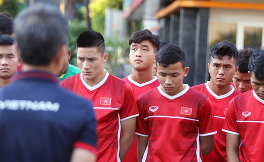 HLV Lê Thụy Hải: 'Đá SEA Games 2021 bằng lứa U19 này khó thành công'