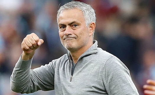 Hàng phòng ngự vẫn là điểm tựa để Mourinho mơ mộng