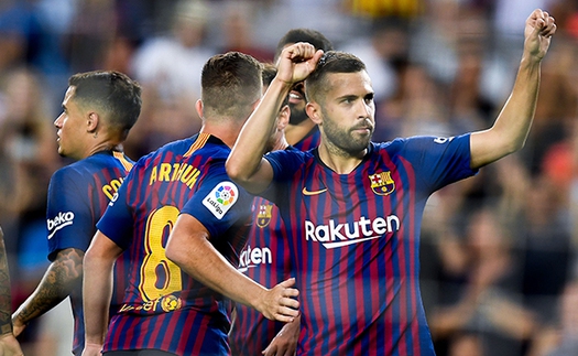 Jordi Alba đang là vấn đề của Barca