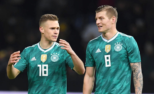 Bernd Schneider: 'Kimmich hoặc Kroos xuất sắc nhất World Cup 2018'