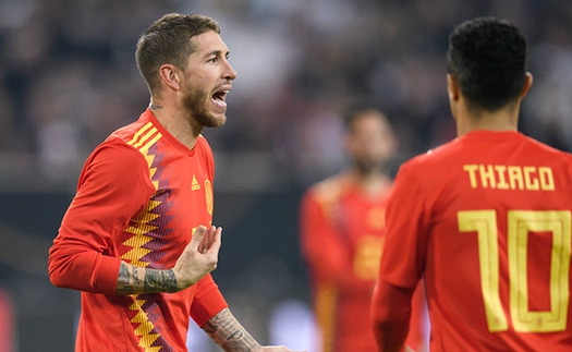 Sergio Ramos giận dữ, hung hăng nhưng một Tây Ban Nha hỗn độn rất cần anh