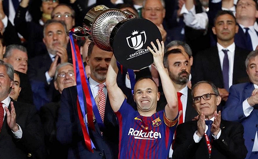 Iniesta là 'bản hùng ca' của Barcelona