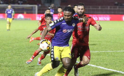 Vòng 7 V-League: 'Nóng' trọng tài, nguội chuyên môn