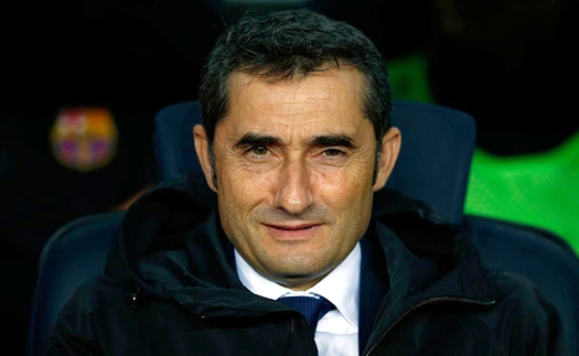 Valverde đang thành công ở Barcelona, nhưng ông đã 'phản' Johan Cruyff