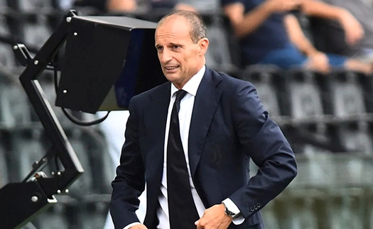 Juventus khởi đầu thất vọng: Không có tuần trăng mật cho Allegri