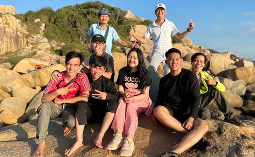Khi từ thanh niên tới cụ già đều mê trekking