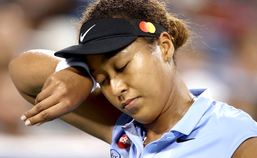 Osaka rút lui khỏi Wimbledon vì chấn thương