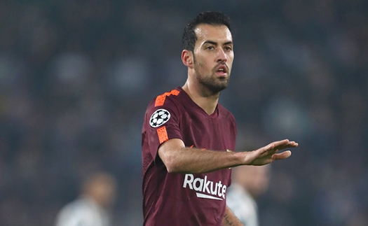 Muốn thắng Real Madrid trong trận 'Kinh điển', Barca phải để dành... Busquets