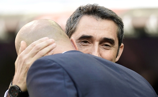 Ernesto Valverde: Siêu nhân trong tấm áo bình dị