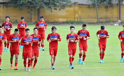 Thuốc giả và… bóng đá thật