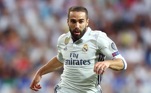 Dani Carvajal nối dài giấc mơ ở Bernabeu