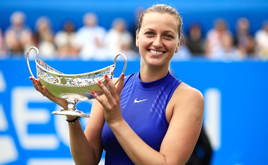 Petra Kvitova và bàn tay thắp lửa