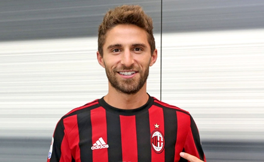 Người Milan đừng vội chê Borini