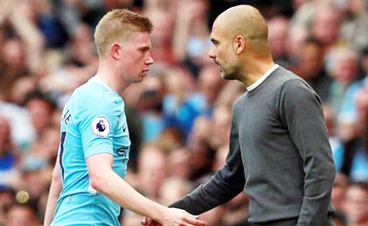 Pep Guardiola đưa bóng đá tổng lực lên tầm cao mới