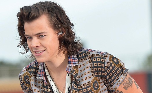 Harry Styles lần đầu trở thành người nổi tiếng giàu nhất nước Anh ở tuổi 30 trở xuống