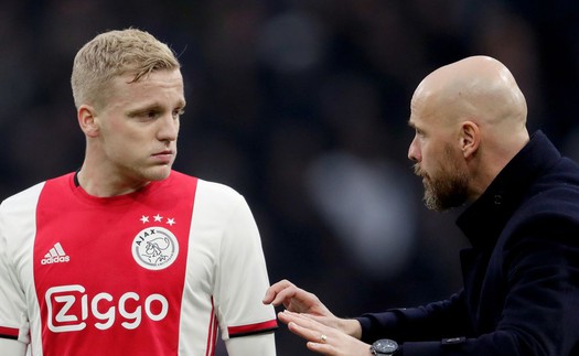 Ten Hag cảnh báo Van de Beek