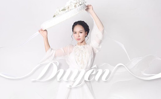 Sao mai Hồng Duyên làm 'Duyên' với album đầu tay