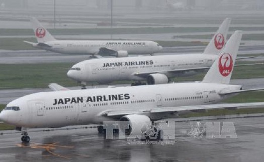 Japan Airlines xin lỗi khách hàng sau vụ phi công phụ lái uống rượu