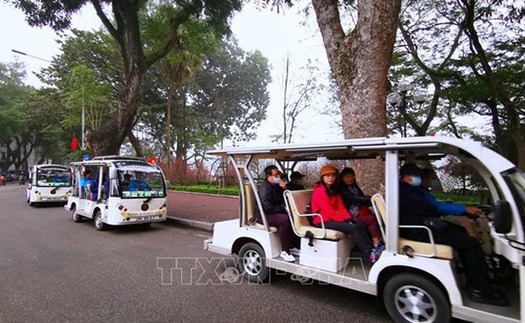 Hà Nội khảo sát thêm 8 khu vực có thể triển khai xe chở người 4 bánh sử dụng động cơ điện