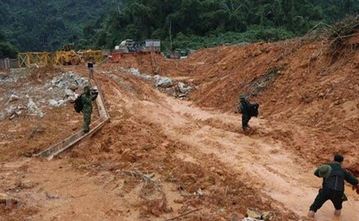 Vụ sạt lở tại Thủy điện Rào Trăng 3: Tranh thủ thời tiết tạnh ráo nỗ lực tìm kiếm nạn nhân