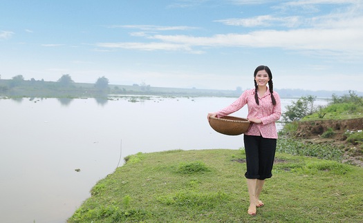 Sao Mai Sông Thao bất ngờ 'chen ngang' vào làng sáng tác