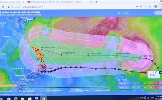 Đêm 13/11, vùng biển từ Hà Tĩnh đến Quảng Ngãi gió mạnh cấp 7-8, giật cấp 12, biển động rất mạnh