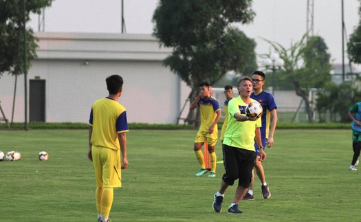 VIDEO: HLV Philippe Troussier được đề cử là HLV vĩ đại nhất lịch sử Asian Cup