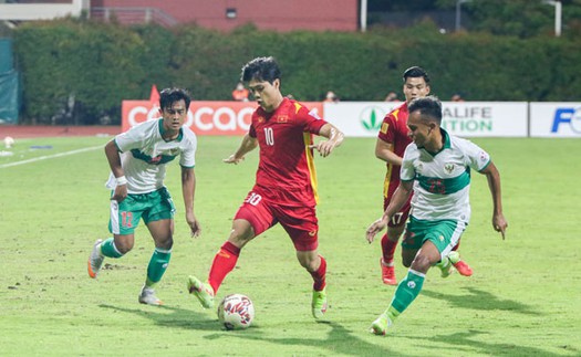 Nhật ký AFF Cup 16/12: CĐV Thái Lan chê tuyển Việt Nam 'hết bài'