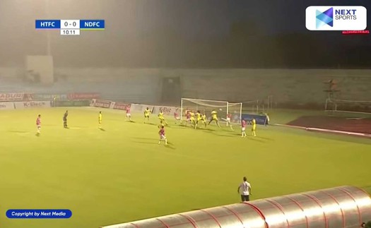 Video bàn thắng Hà Tĩnh 2-0 Nam Định: Thắng trong trận 'thủy chiến'