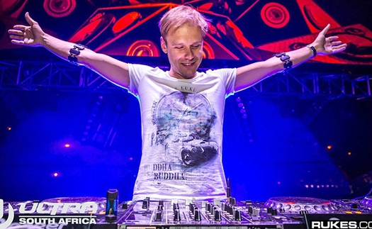 Armin Van Buuren trở lại biểu diễn trên sân khấu lớn nhất Việt Nam