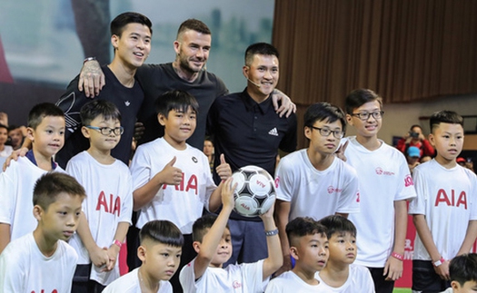 Beckham tới Việt Nam giao lưu Công Vinh, võ Việt Nam lập kỷ lục