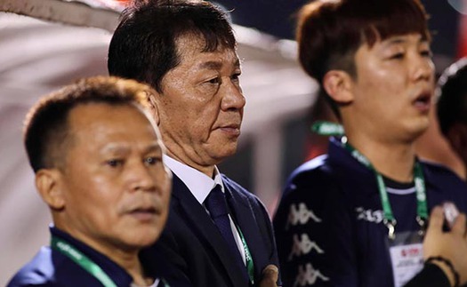 HLV Chung Hae Seong: 'V-League muốn phát triển phải xem lại vấn đề trọng tài'