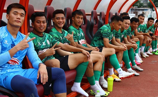 Bùi Tiến Dũng bắt trận đầu V-League 2021 sau nửa năm