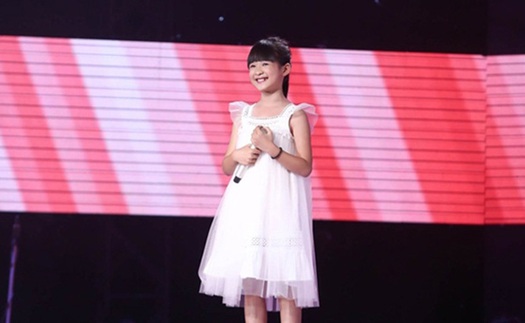 ‘The Voice Kids’ tập 4: ‘Thiên thần’ hát nhạc Adele khiến Soobin, Hương Tràm phải show hết chiêu trò