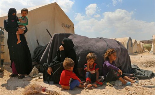 Hàng nghìn người dân Syria trở về Idlib sau thỏa thuận thiết lập khu phi quân sự