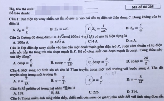 Đề thi môn Vật lý tốt nghiệp THPT quốc gia năm 2021