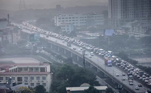 Cửa ngõ và đường vành đai 'tê liệt' vì người dân ùn ùn rời Hà Nội