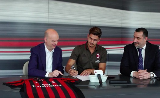 AC Milan CHÍNH THỨC sở hữu Andre Silva, đã chi tổng cộng trăm triệu