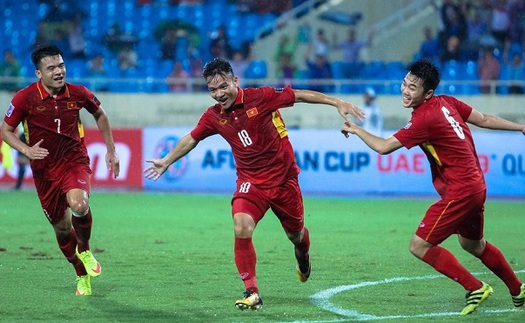 Việt Nam hơn Thái Lan tới 17 bậc ở BXH FIFA tháng 10/2017