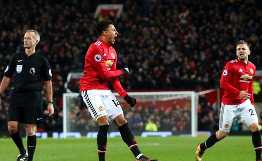 MU 2-2 Burnley: Lingard lập cú đúp, giúp 'Quỷ đỏ' thoát thua