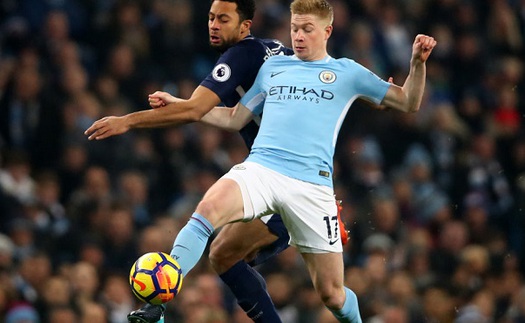 Man City thăng hoa nhờ cái chân trái 'kinh dị' của De Bruyne