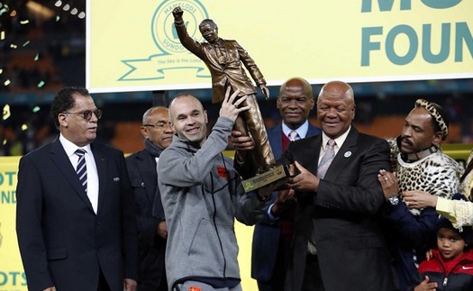 Dembele và Suarez lập công, Barca giành Nelson Mandela Centenary Cup tại Nam Phi