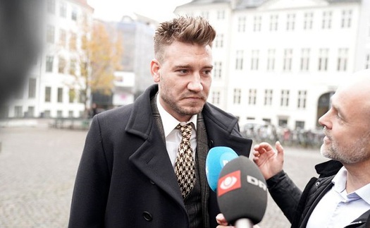 'Lord' Bendtner ngồi tù 50 ngày: 'Ngài đã chinh phục bóng đá, giờ đến lượt nhà tù'