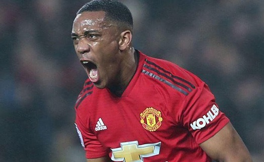 Fan M.U lo lắng khi Anthony Martial xóa tài khoản mạng xã hội