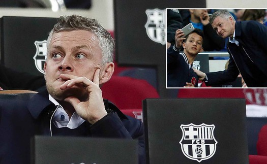 MU: Solskjaer cười như được mùa khi đi do thám Barca