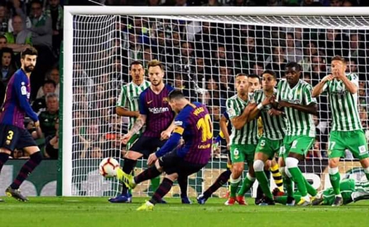 CẬP NHẬT sáng 18/3: Messi lập hat-trick siêu đẳng. MU quẳng 'cục nợ' cho Juve