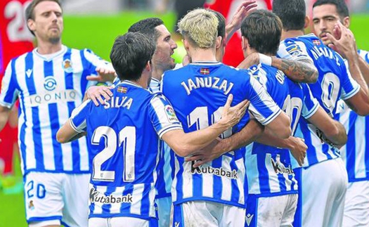 Vì sao MU phải dè chừng Real Sociedad?