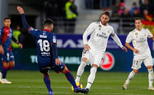 Kết quả bóng đá Huesca 1-2 Real Madrid: Varane sắm vai người hùng, Real ngược dòng trên sân khách