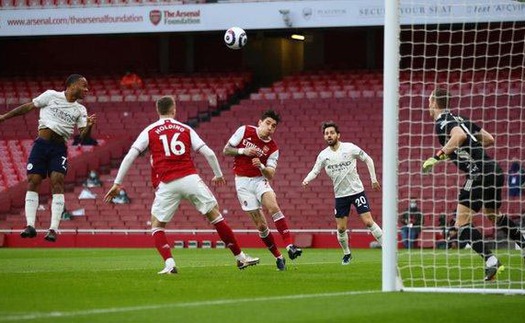 ĐIỂM NHẤN Arsenal 0-1 Man City: Arsenal quá yếu đuối. Man City tiến gần với ngôi vương