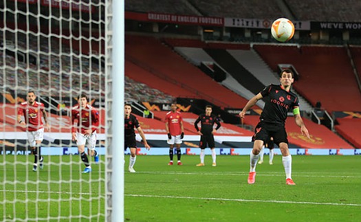 MU 0-0 Real Sociedad: Đối phương đá hỏng 11m, MU giành vé đi tiếp